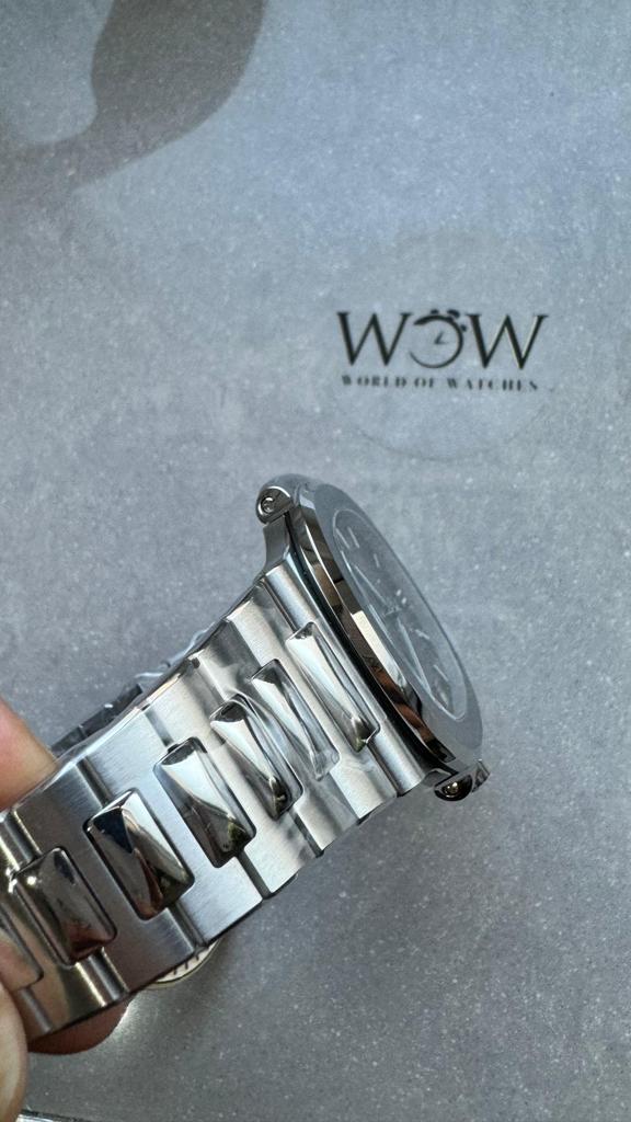 Replica PATEK PHILIPPE Nautilus 5811/1G PPF 1:1 Best Edition Grey Textured Dial on SS Bracelet Asian Cal.26-330CS - Top club