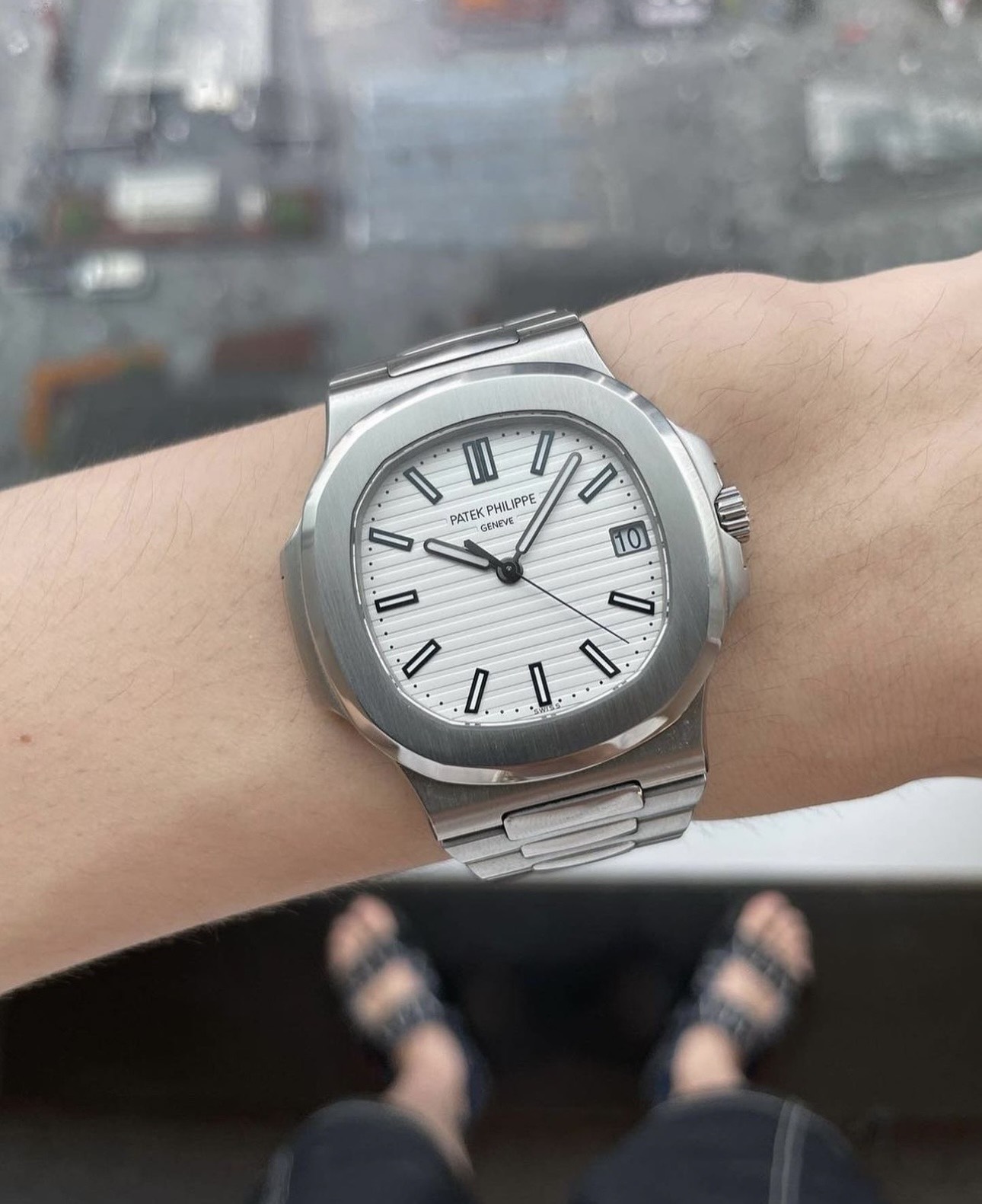 Patek Philippe Nautilus 5711 White Dial Replica Watch 3K Factory 40mm - Top club