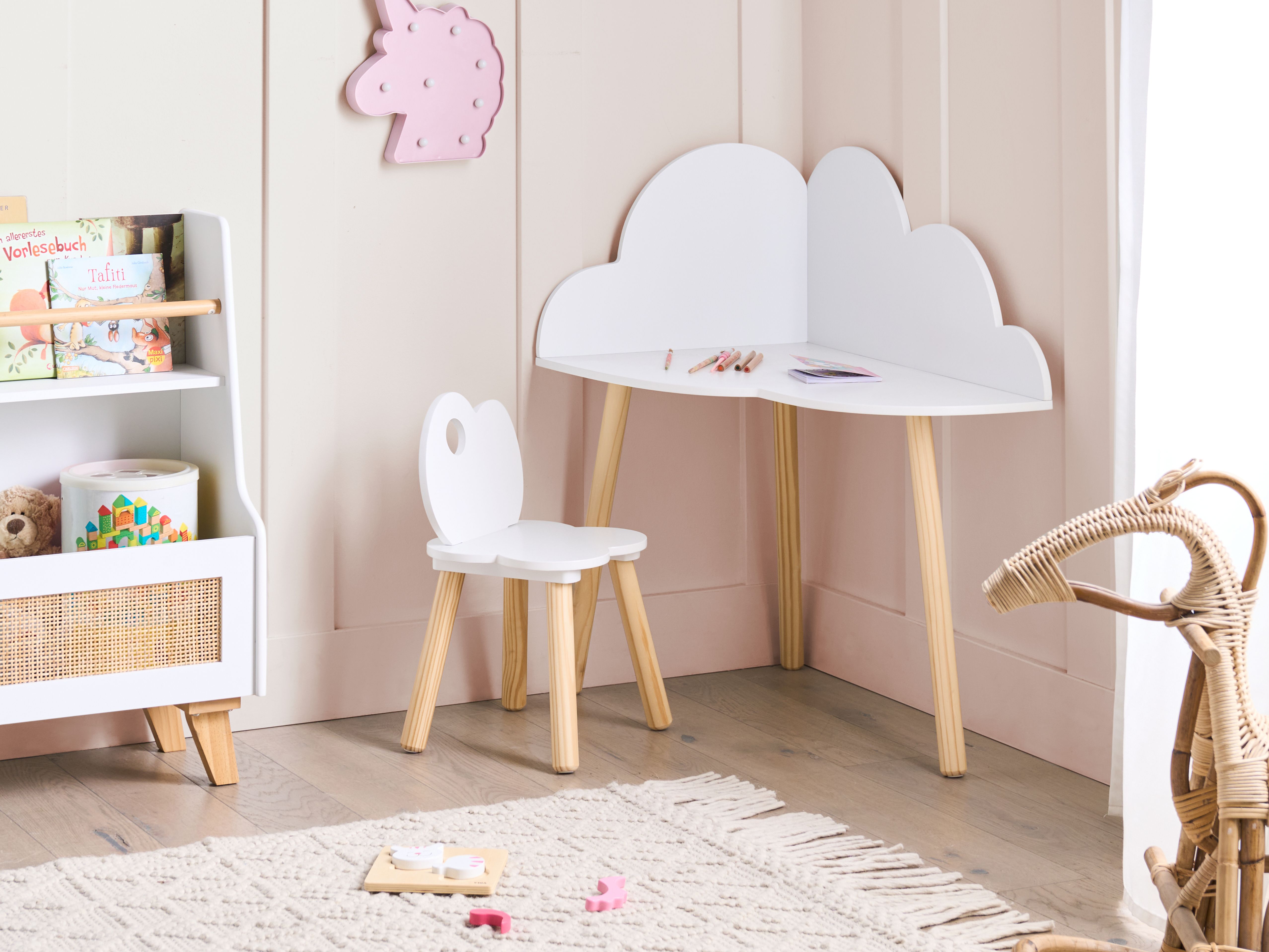 Kids Table and Chair Set CLOUDY White