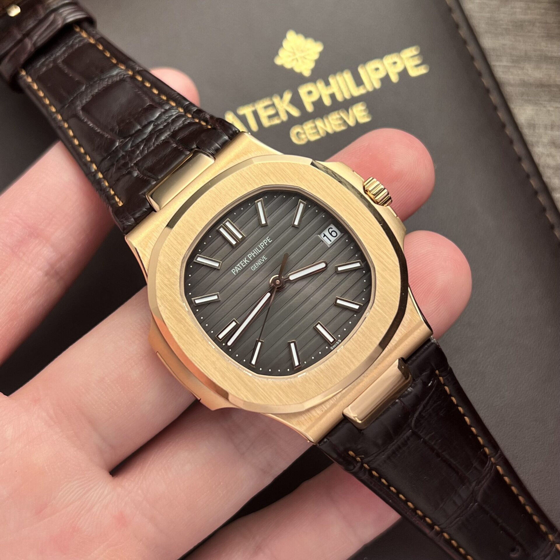 Patek Philippe Nautilus 5711 Replica Watch Leather Strap 3K Factory 40mm - Top club