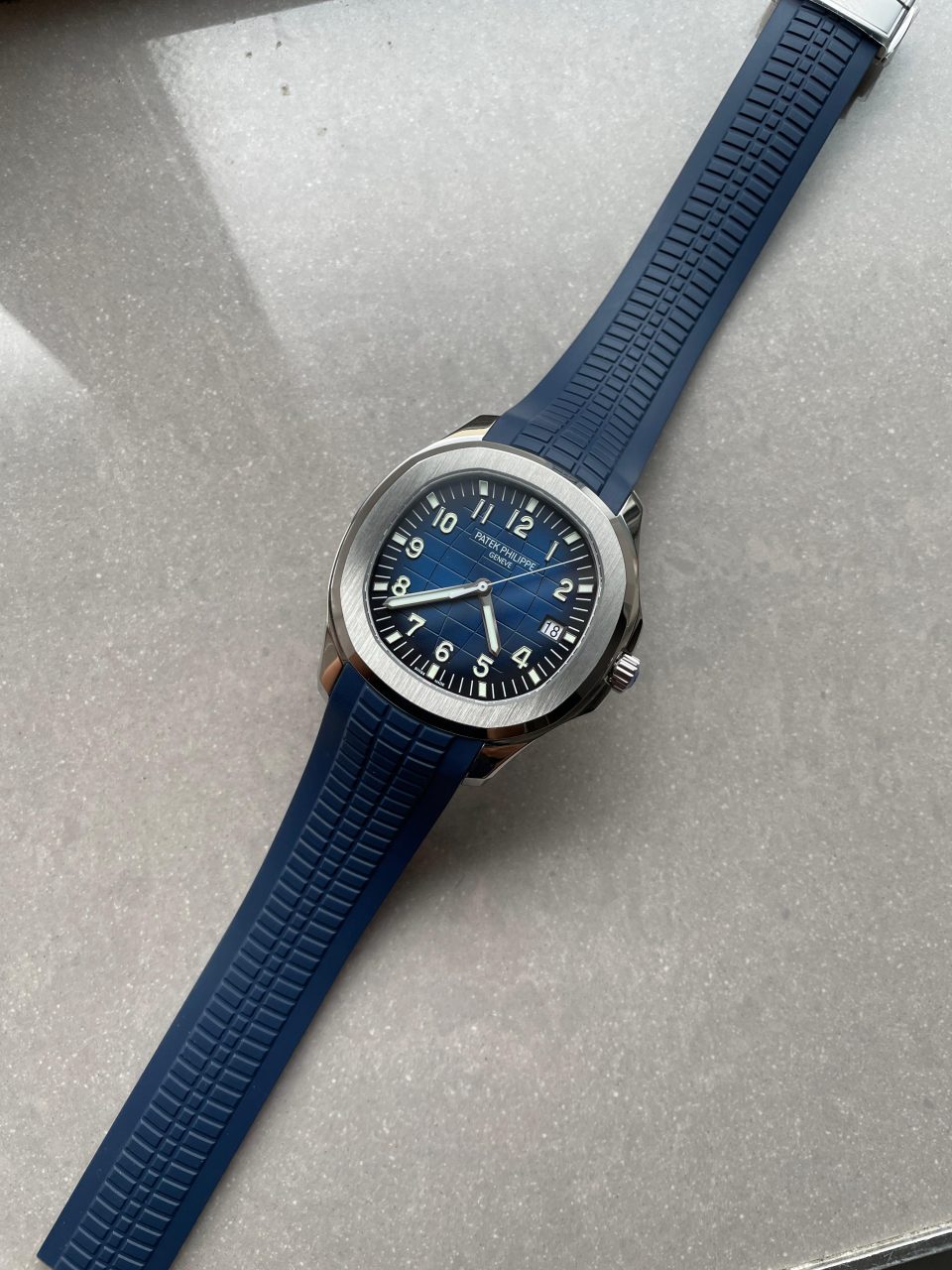 Replica PATEK PHILIPPE Aquanaut 5168G 42mm SS ZF 1:1 Best Edition Blue Dial on Blue Rubber Strap 324CS - Top club