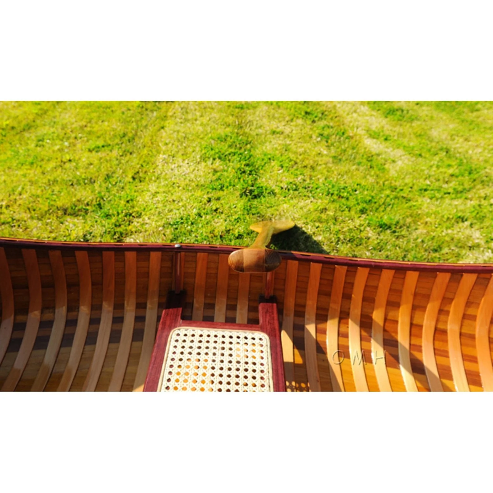 6 feet canoe with ribs - Image 8