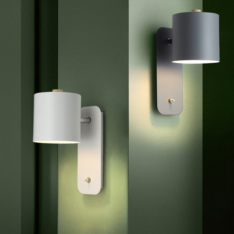 Moderne Zwarte Wandlamp – Slanke LED Muurlamp met Ingebouwde Schakelaar voor Stijlvolle Verlichting Binnen