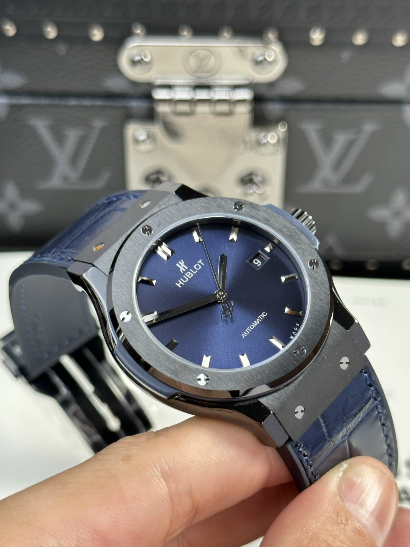 Hublot Classic Fusion Replica Watch Ceramic Refined Blue Dial 42mm - Top club