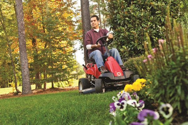 Troy Bilt 30 Inch 382cc 6 Speed Neighborhood Riding Lawn Mower - TB30 - Image 4 Troy Bilt 30 Inch 382cc 6 Speed Neighborhood Riding Lawn Mower - TB30 - Image 4