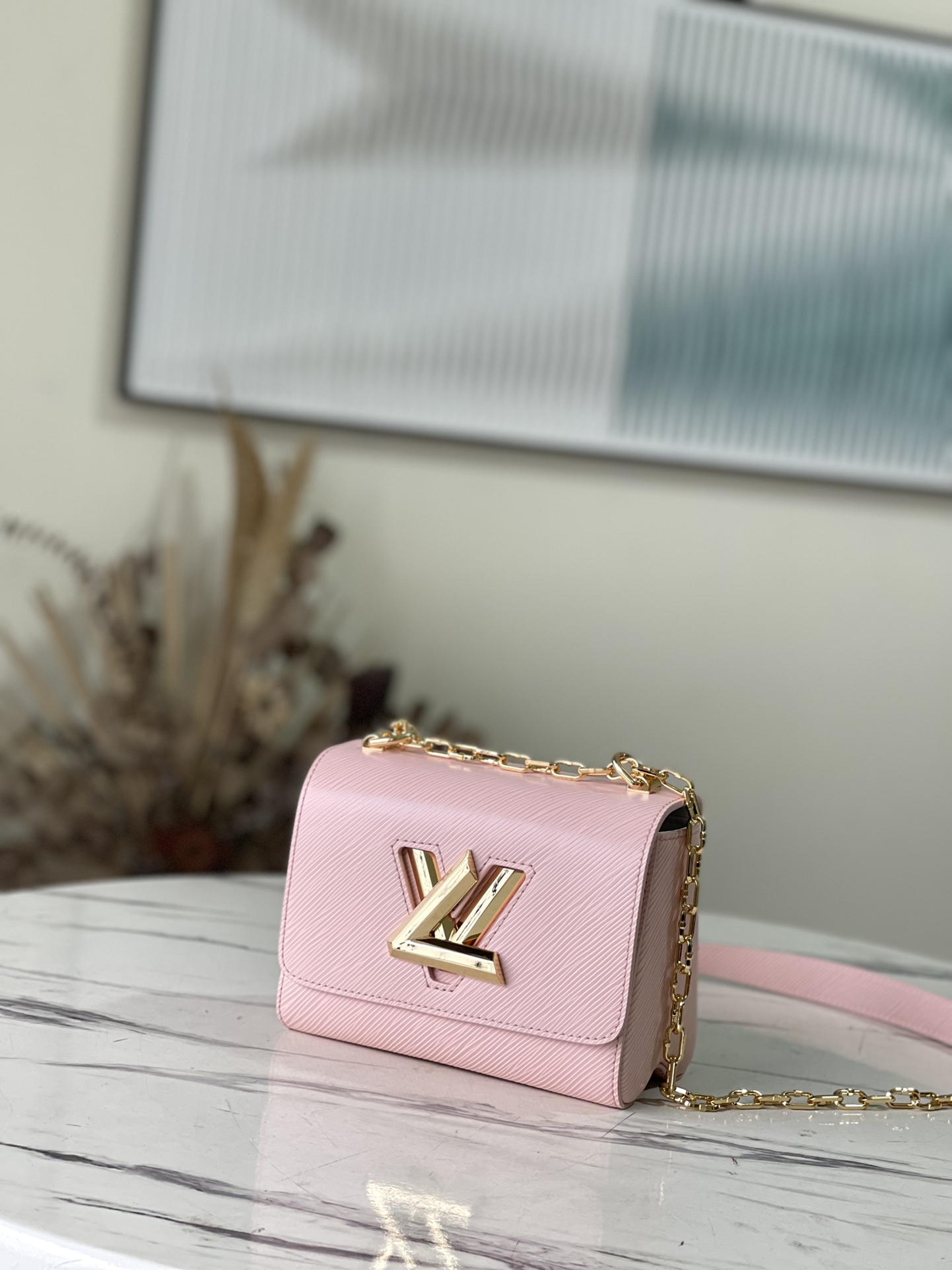 Louis Vuitton Twist MM M210271:1High-quality replica