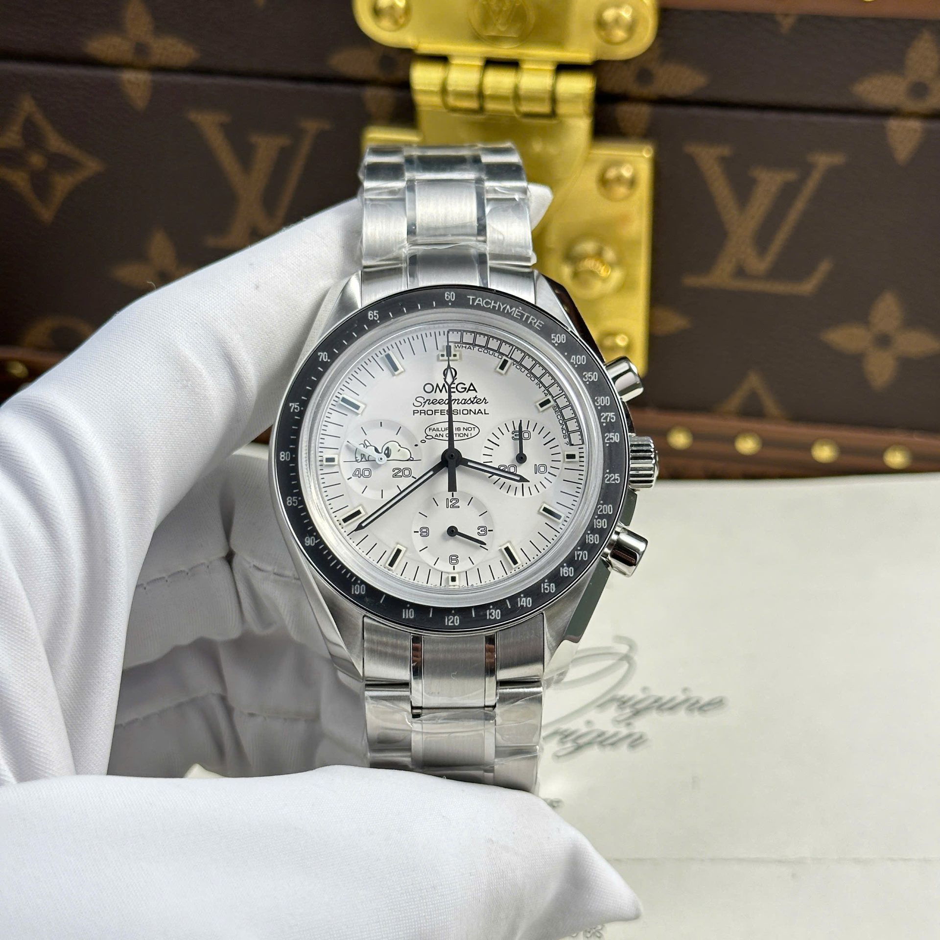 Omega Speedmaster Apollo 13 Silver Snoopy Imitation Watches Metal Wire OM Factory 42mm - Elite Watch Atelier