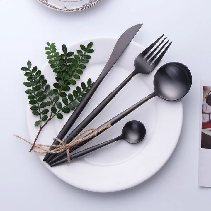 Moderne Zwarte Bestekset van Roestvrij Staal - 24 of 48 Stuks voor Elegant Dineren