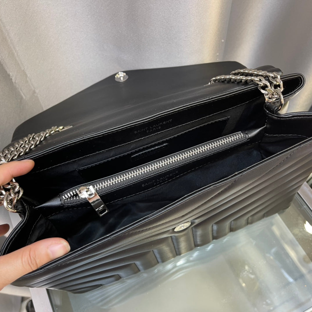 TO – Luxury Bags SLY 2661:1High-quality replica