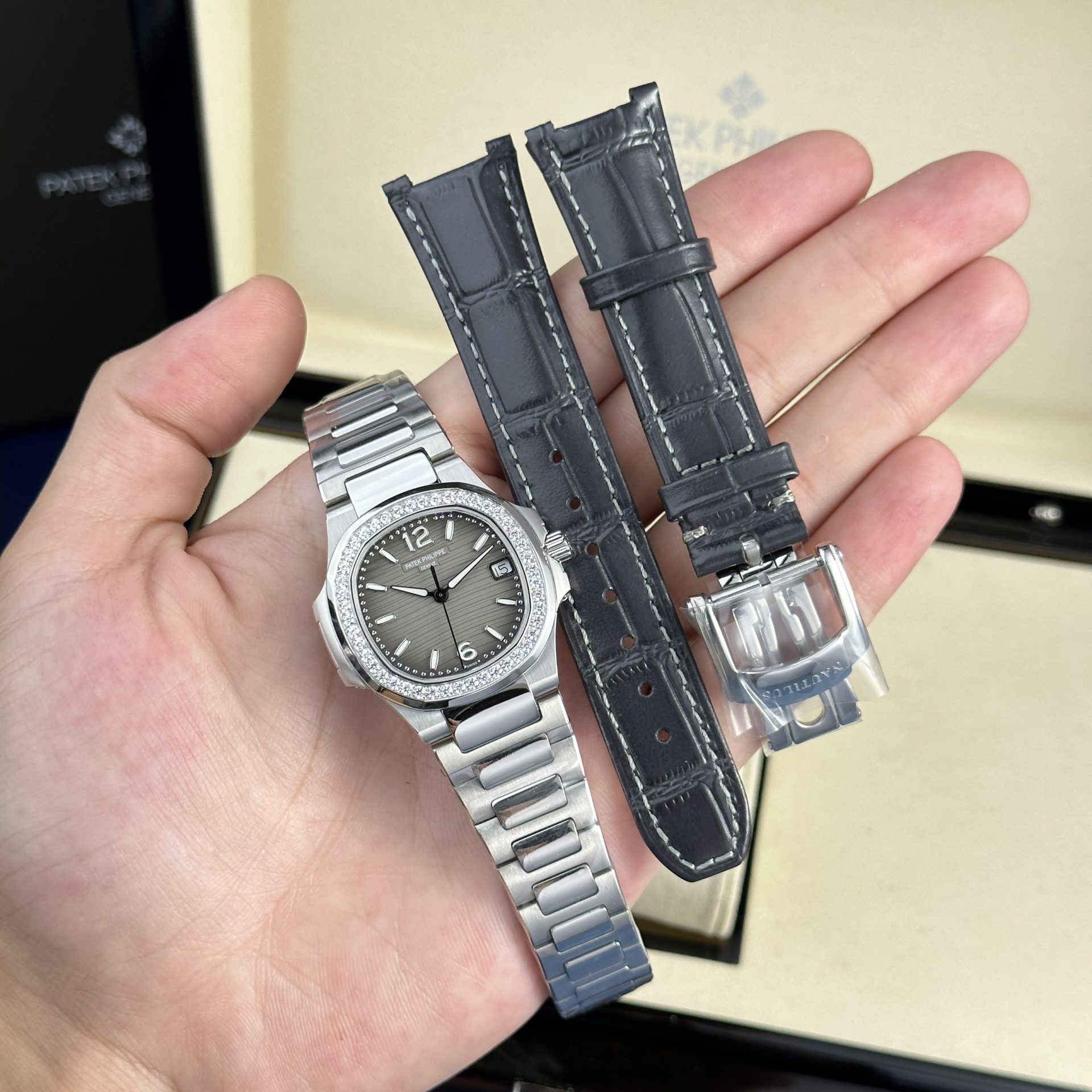 Patek Philippe Fake Watch Nautilus 7010 Gray Dial Womens 32mm - Top club