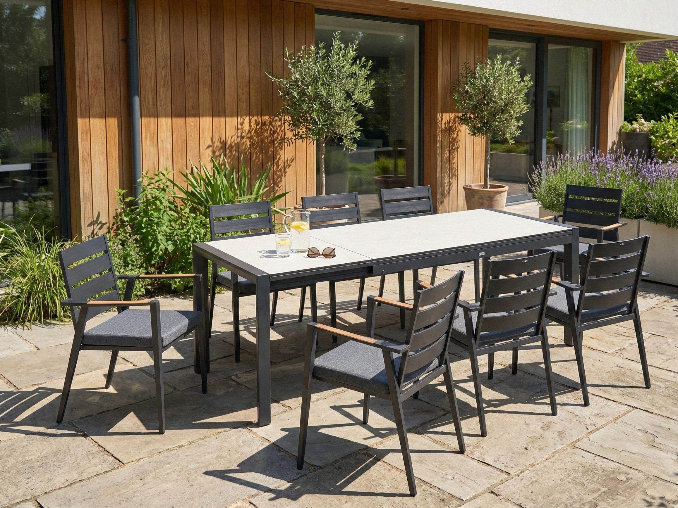 Extending Garden Dining Table BINASCO 160/220 cm 90 cm Beige