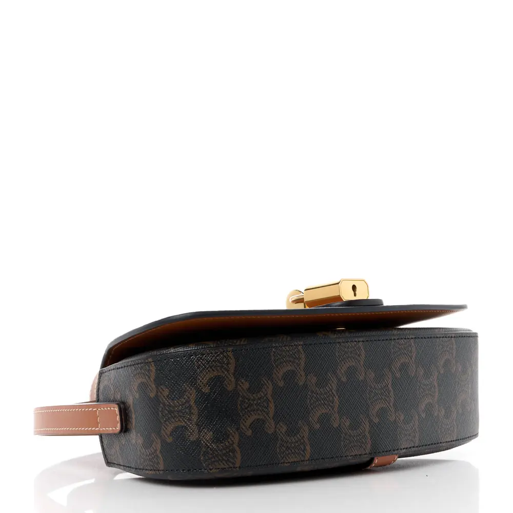 High-Quality Replica of Celine Tan Triomphe Small Tabou Clutch1:1High-quality replica