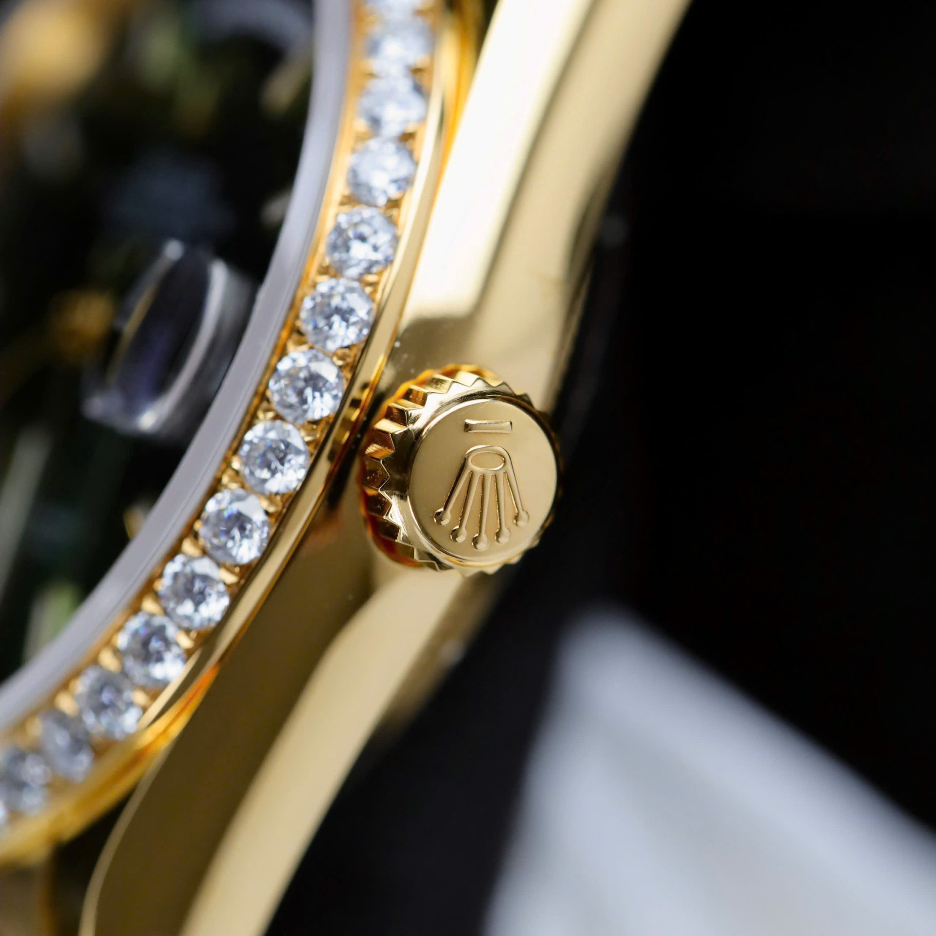 Rolex Day-Date Dial Green Replica Watch Gold Wrapped + Diamonds Moissanite Hong Kong 36mm - Elite Watch Atelier