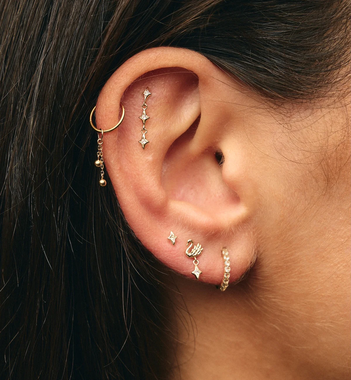 Single Moonbeam Glow Stud Earring 14K