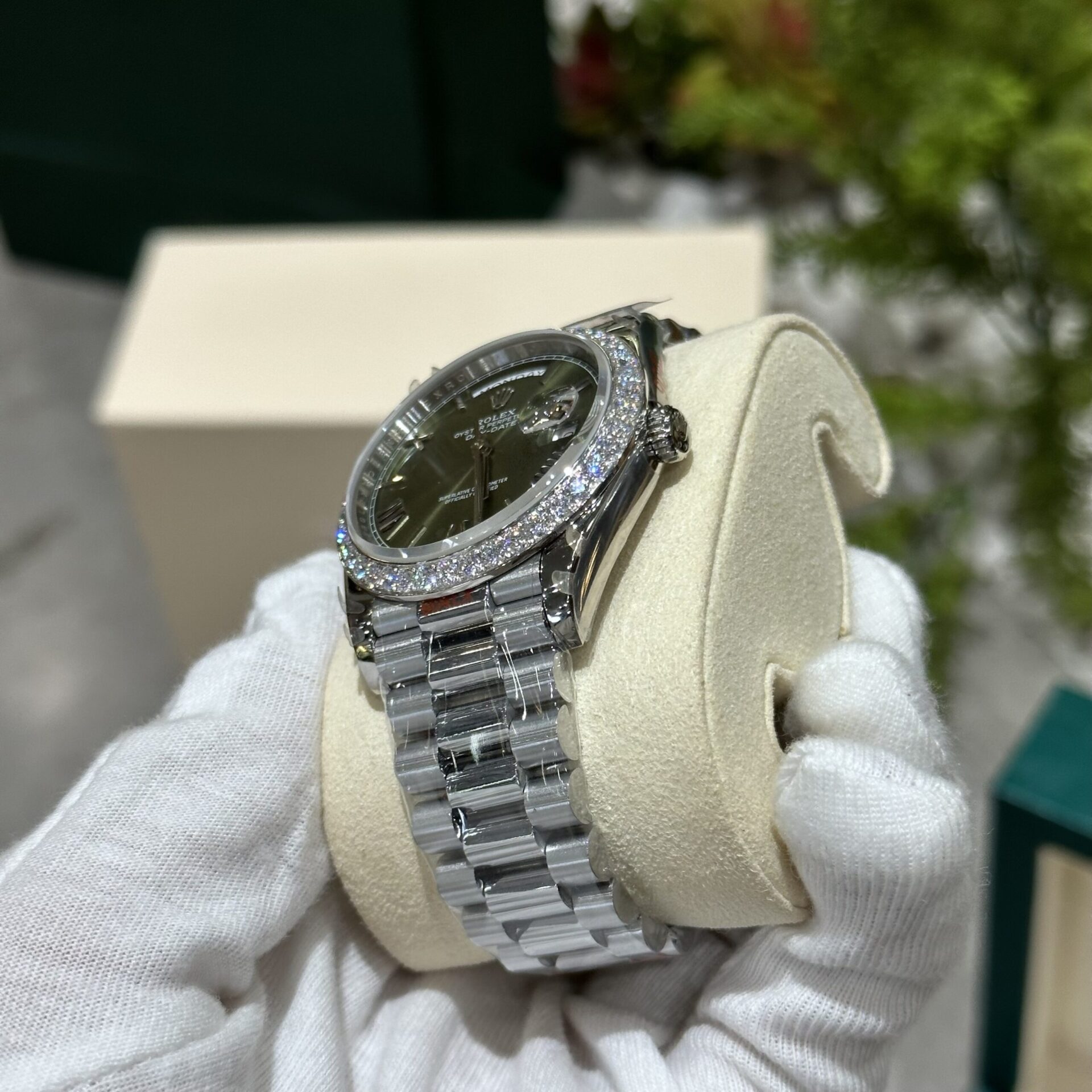 Rolex Day-Date 228236 Moissanite Green Dial Replica Watch 168gram GM V3 40mm - Elite Watch Atelier