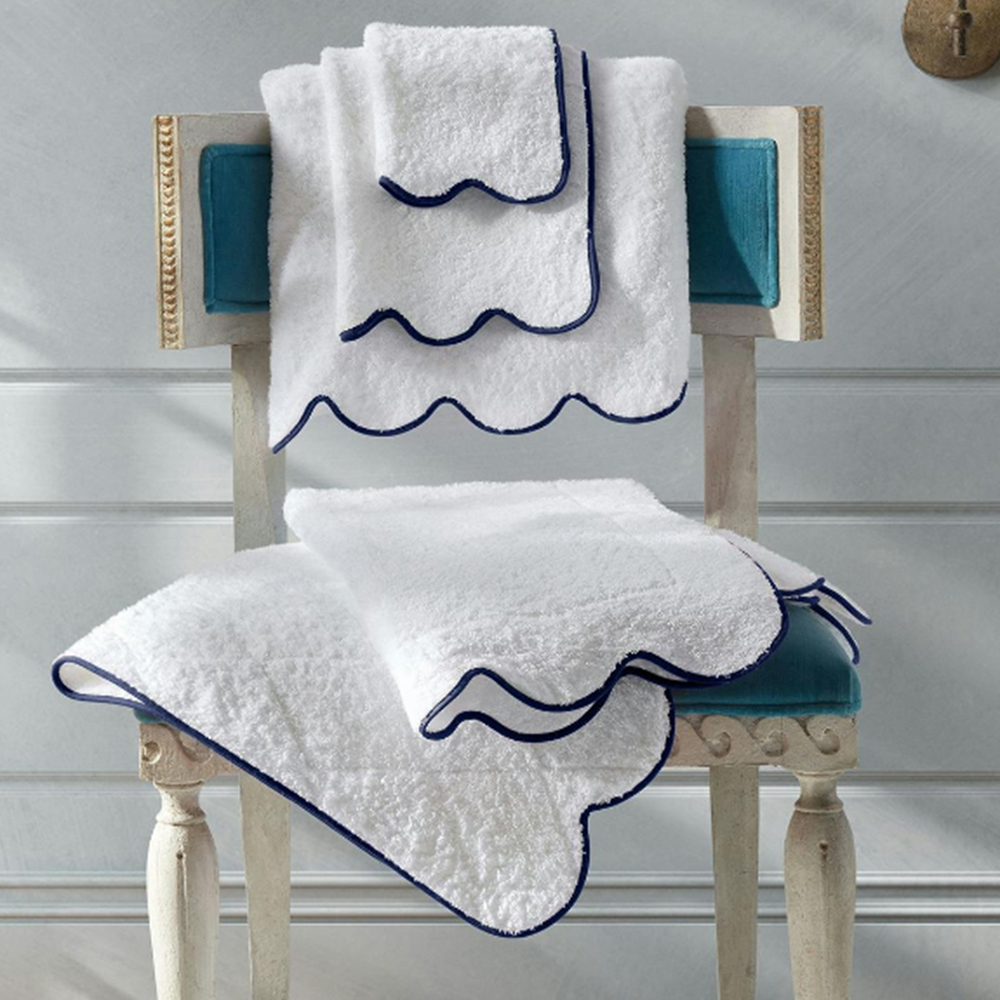 Long-Staple Cotton Hand Bath Towel Simple Scalloped Design Soft Strong Quick-Dry Absorbent