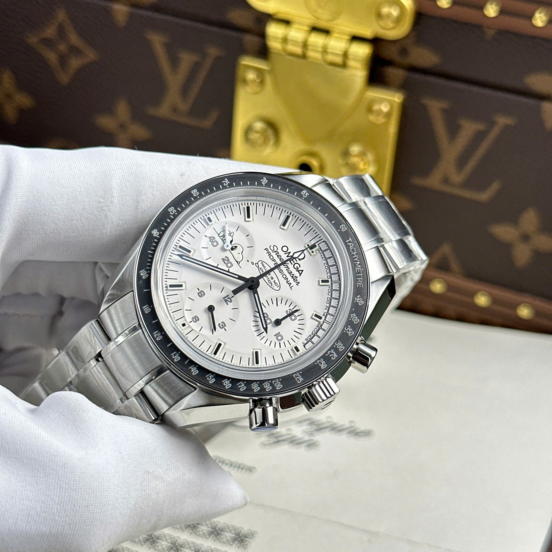 Omega Speedmaster Apollo 13 Silver Snoopy Imitation Watches Metal Wire OM Factory 42mm - Top club