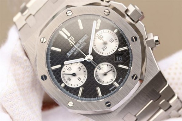 Replica Audemars Piguet Royal Oak Chronograph SS JHF Black/White Dial SS Bracelet A7750 - Top club