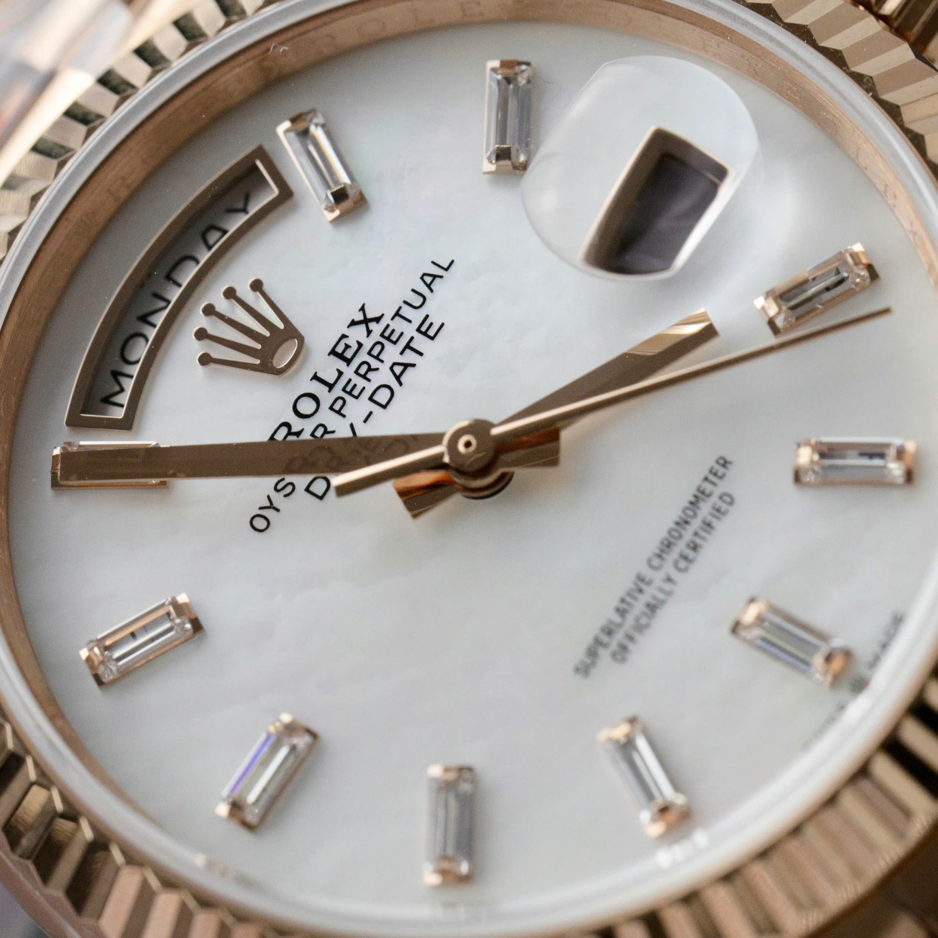 Rolex Day-Date Rose Gold Replica Watch Dial Mother Of Pearl QF Factory 36mm - Elite Watch Atelier