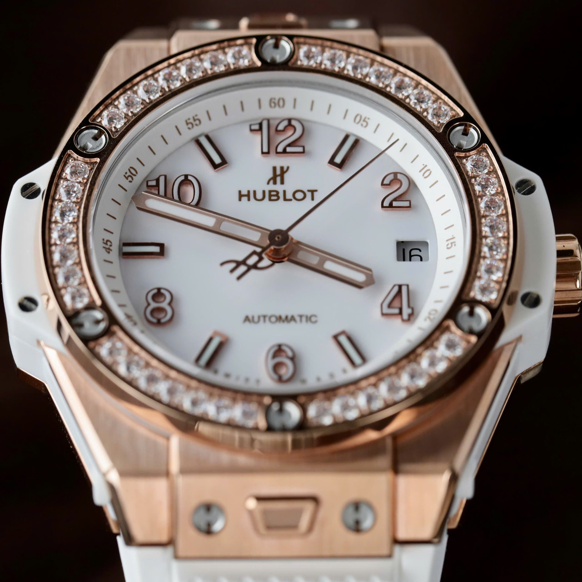 Hublot Big Bang One Click King Gold Replica Watches White Rubber Strap 39mm - Top club