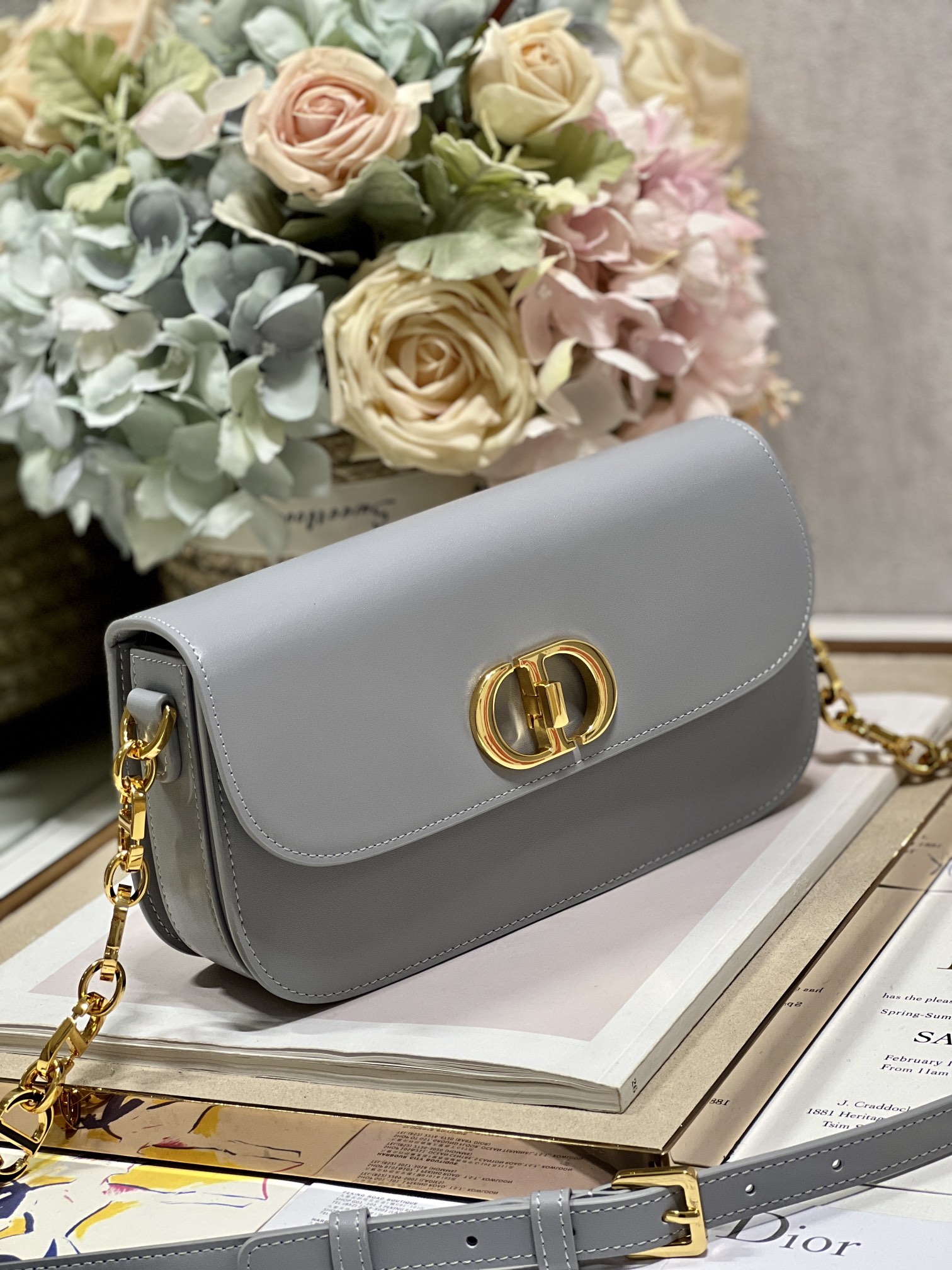 Christian Dior 30 Montaigne Avenue Bag Blue For Women 9 in/ 22.5cm M9260UMOA_M47G