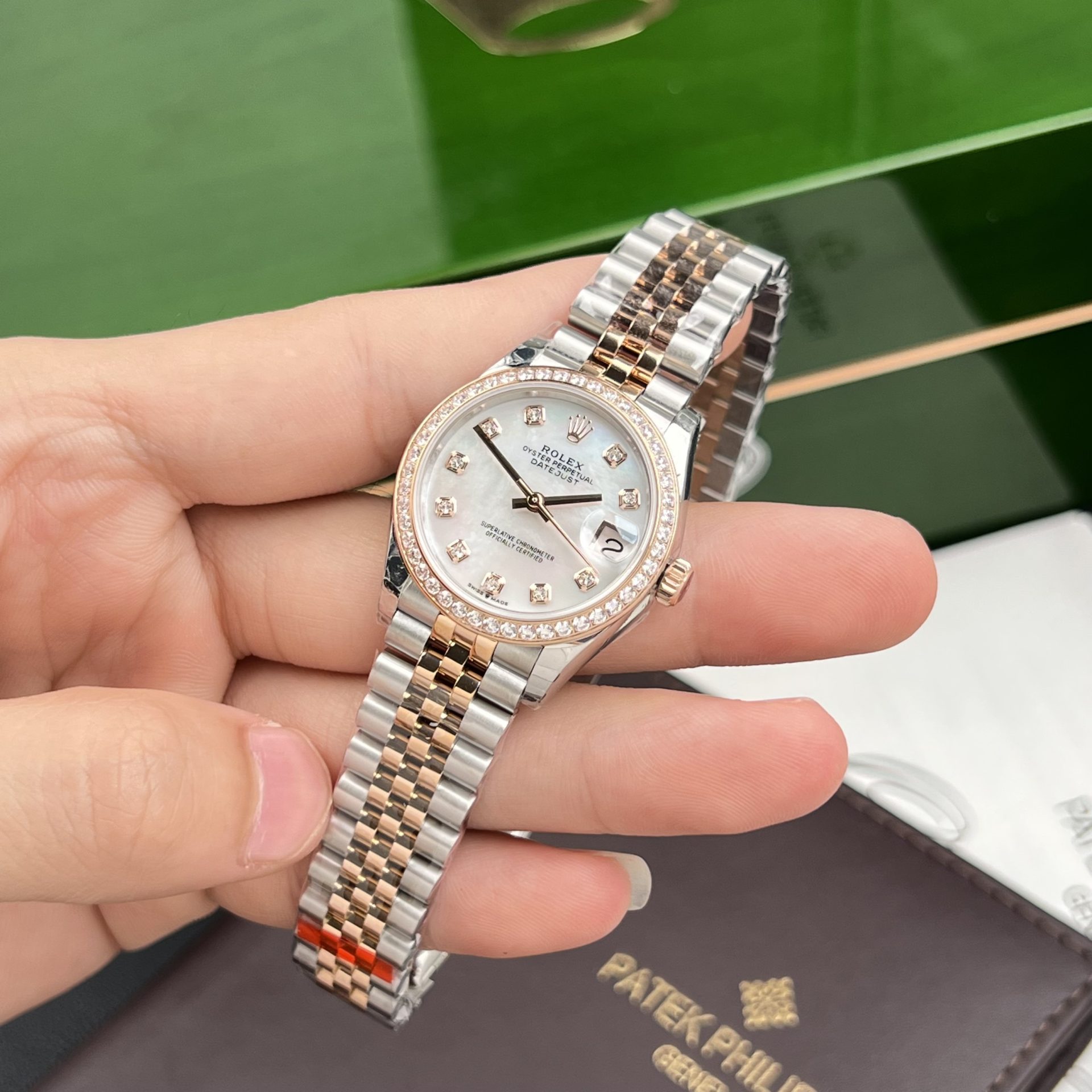 Rolex Replica Watch DateJust Mother Of Pearl Dial EW Factory 31mm - Elite Watch Atelier