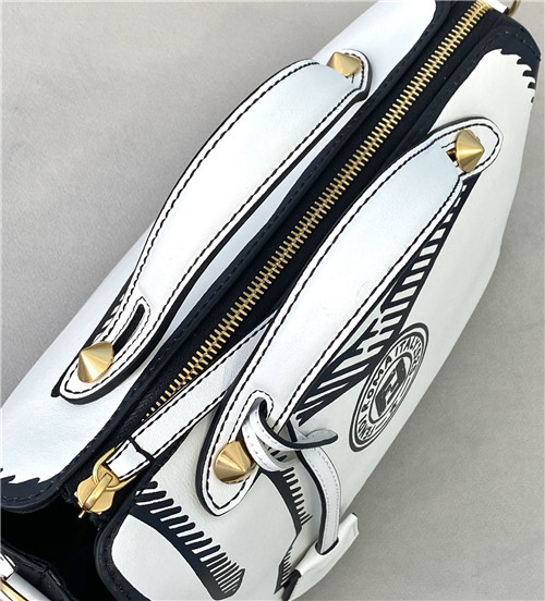 fendi iconic by the way boston bag - Replicaclubs