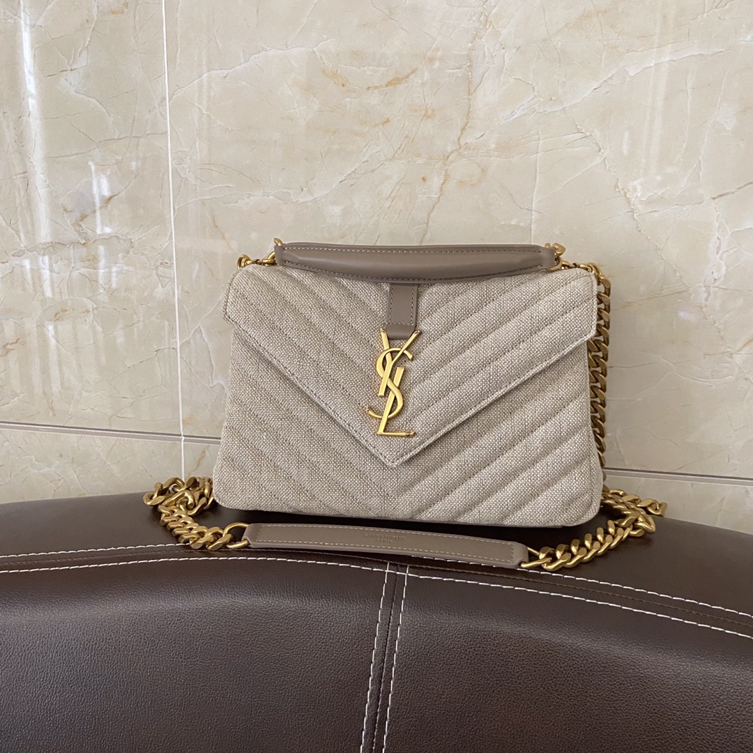 COLLEGE MEDIUM IN QUILTED LEATHER1:1High-quality replica