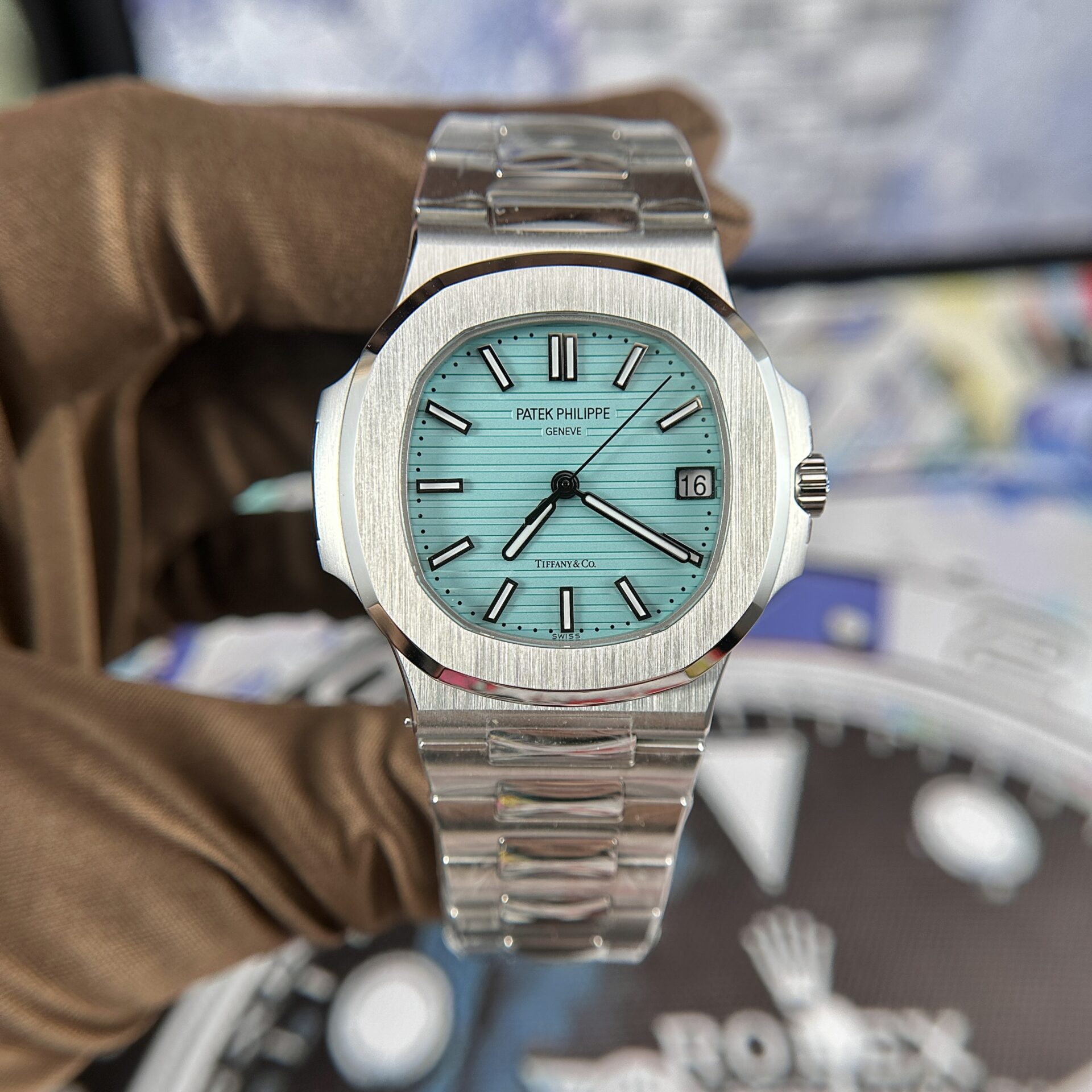 Patek Philippe Nautilus 5711 Tiffany   Co Factory 3K Replica 1:1 Watch 40mm - Elite Watch Atelier