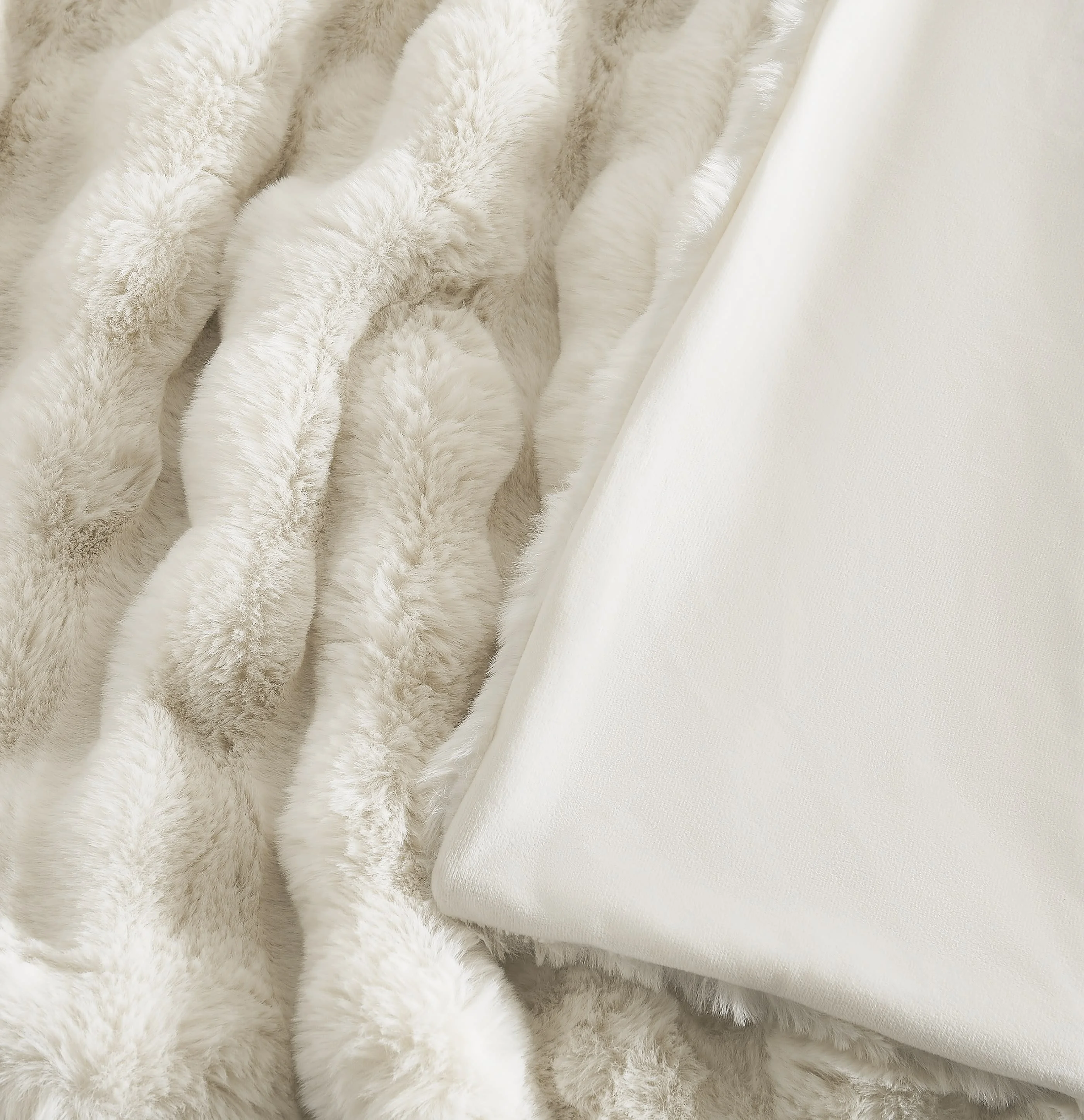 Brooklyn Loom Bubble Faux Fur 100% Microfiber Polyester Twin XL Blanket in Green, All Season, Adult Size, OEKO-TEX Certified - Image 22
