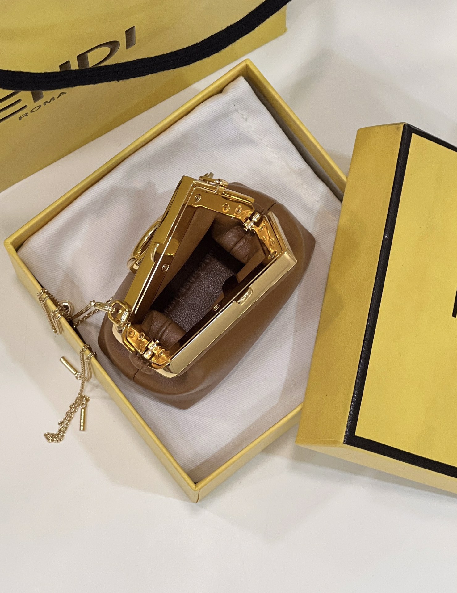 Fendi First - Replicaclubs