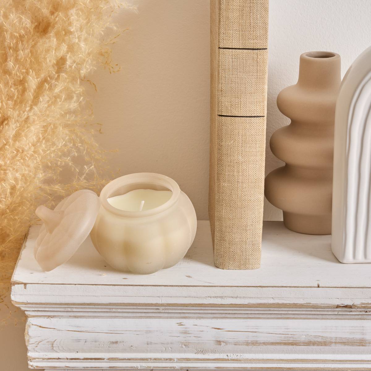 Scented Candle "Pumpkin" Fir - Eucalyptus, Beige, 100g