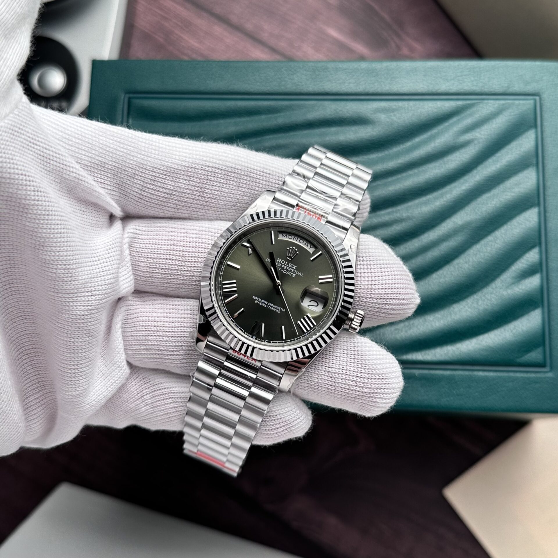 Rolex Day-Date 228236 Replica Watch Refine Green Dial GM V2 40mm - Elite Watch Atelier