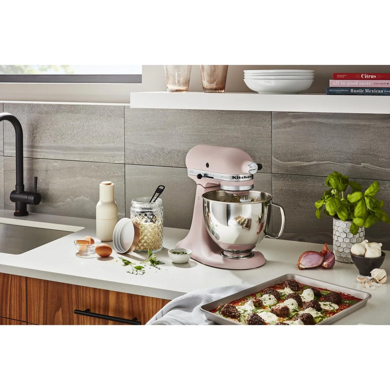 KitchenAid Artisan Series 5-Quart Tilt-Head Stand Mixer, Feather Pink, KSM150PS - Image 6