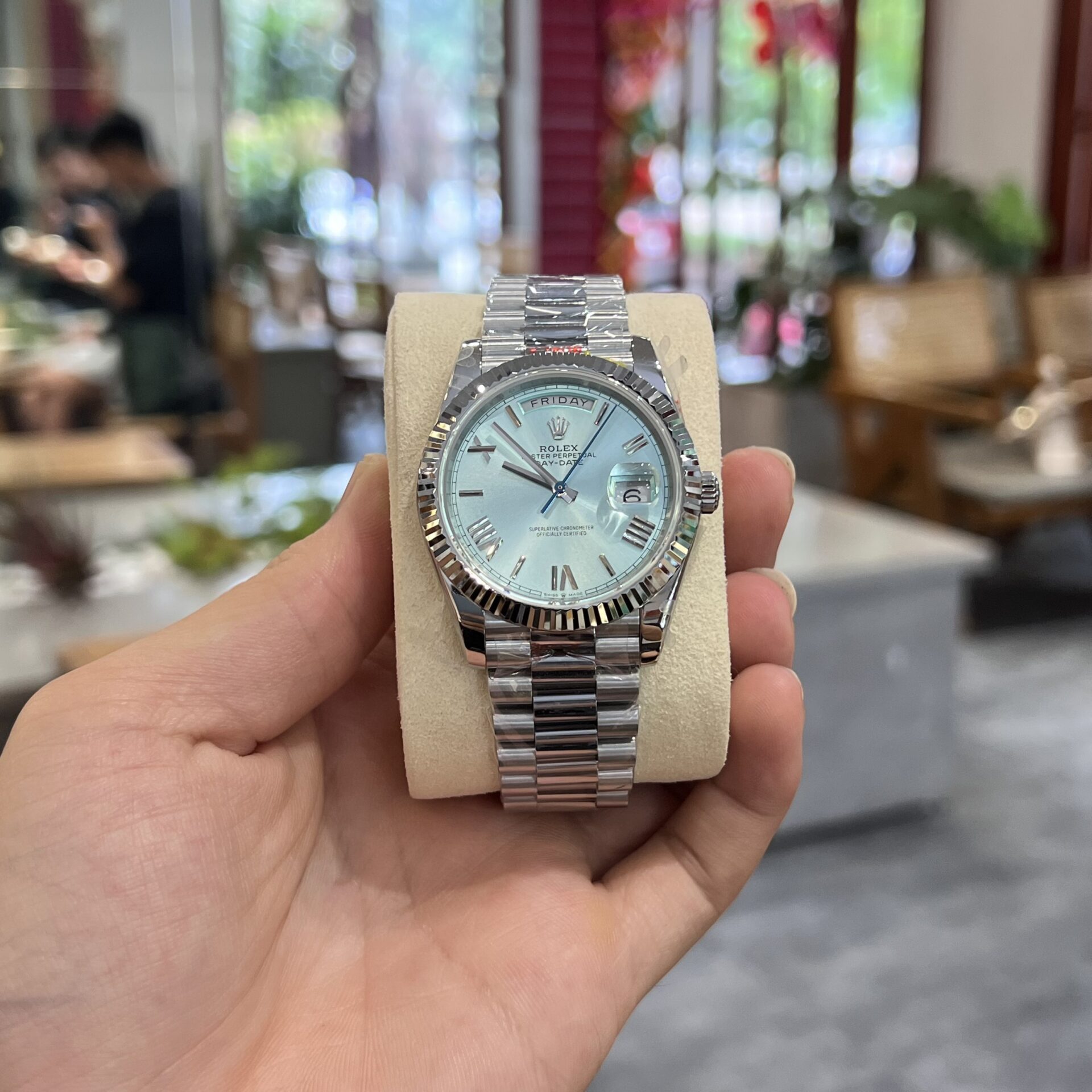 Rolex Day-Date 228236 Replica 1:1 Watch Ice Blue Dial GM Factory 40mm - Elite Watch Atelier