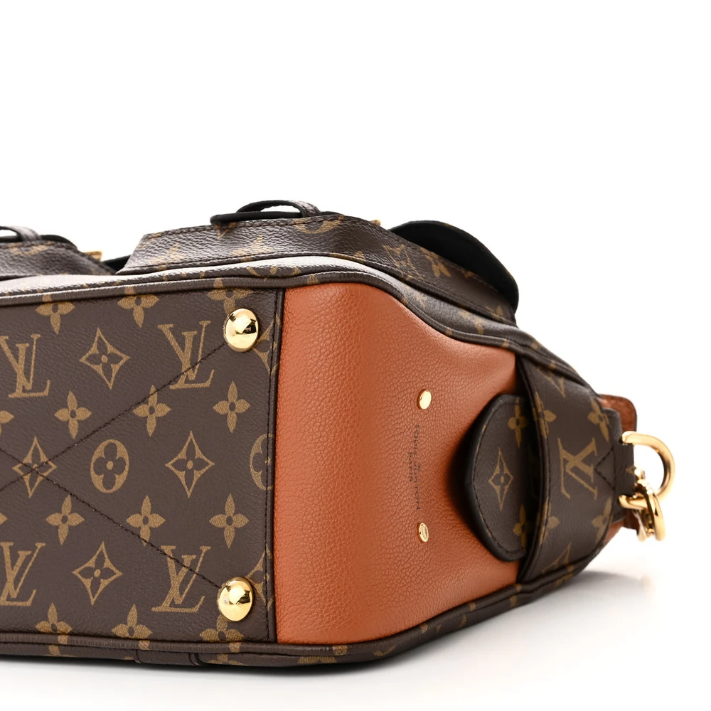 High-Quality Superfake Louis Vuitton Manhattan PM Bag1:1High-quality replica