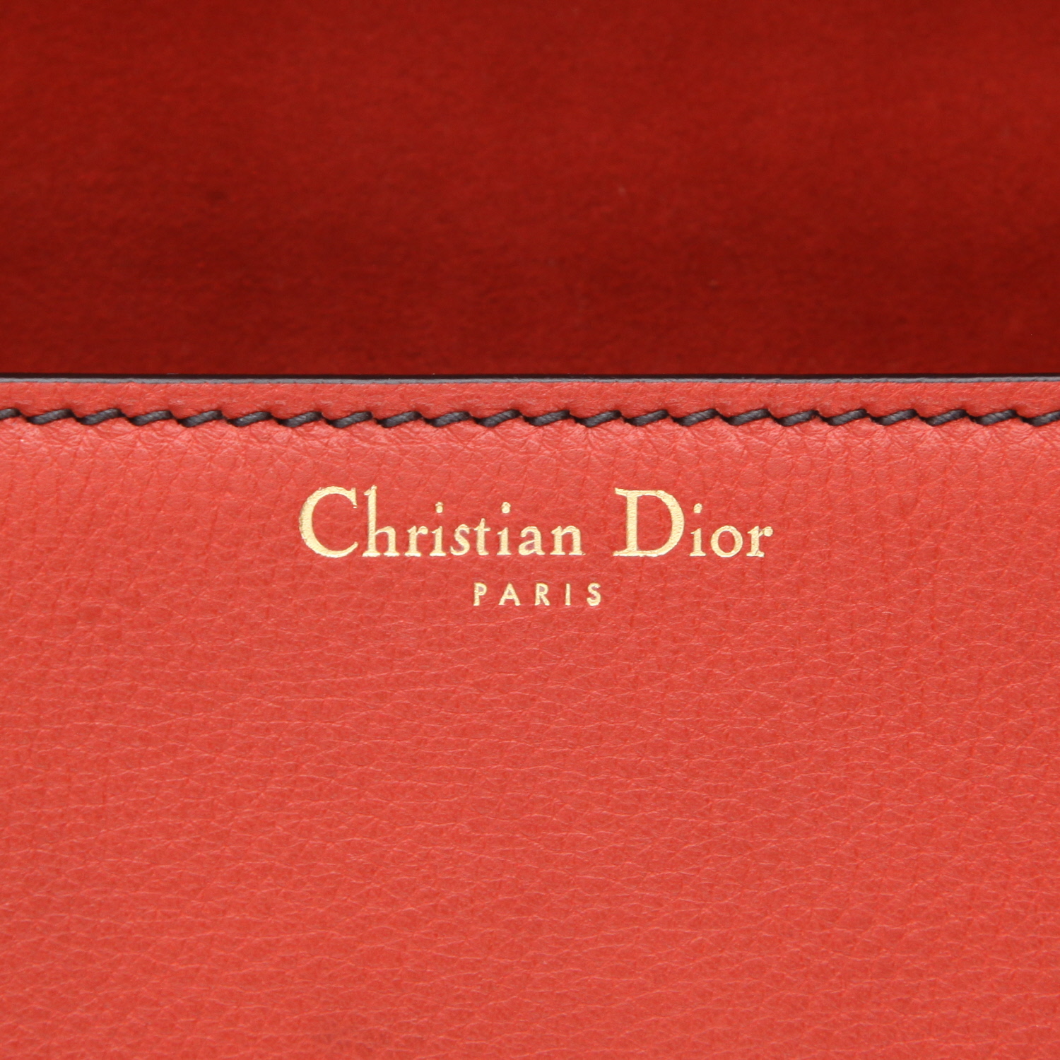 Dior Dioraddict shoulder bag in red leather1:1High-quality replica