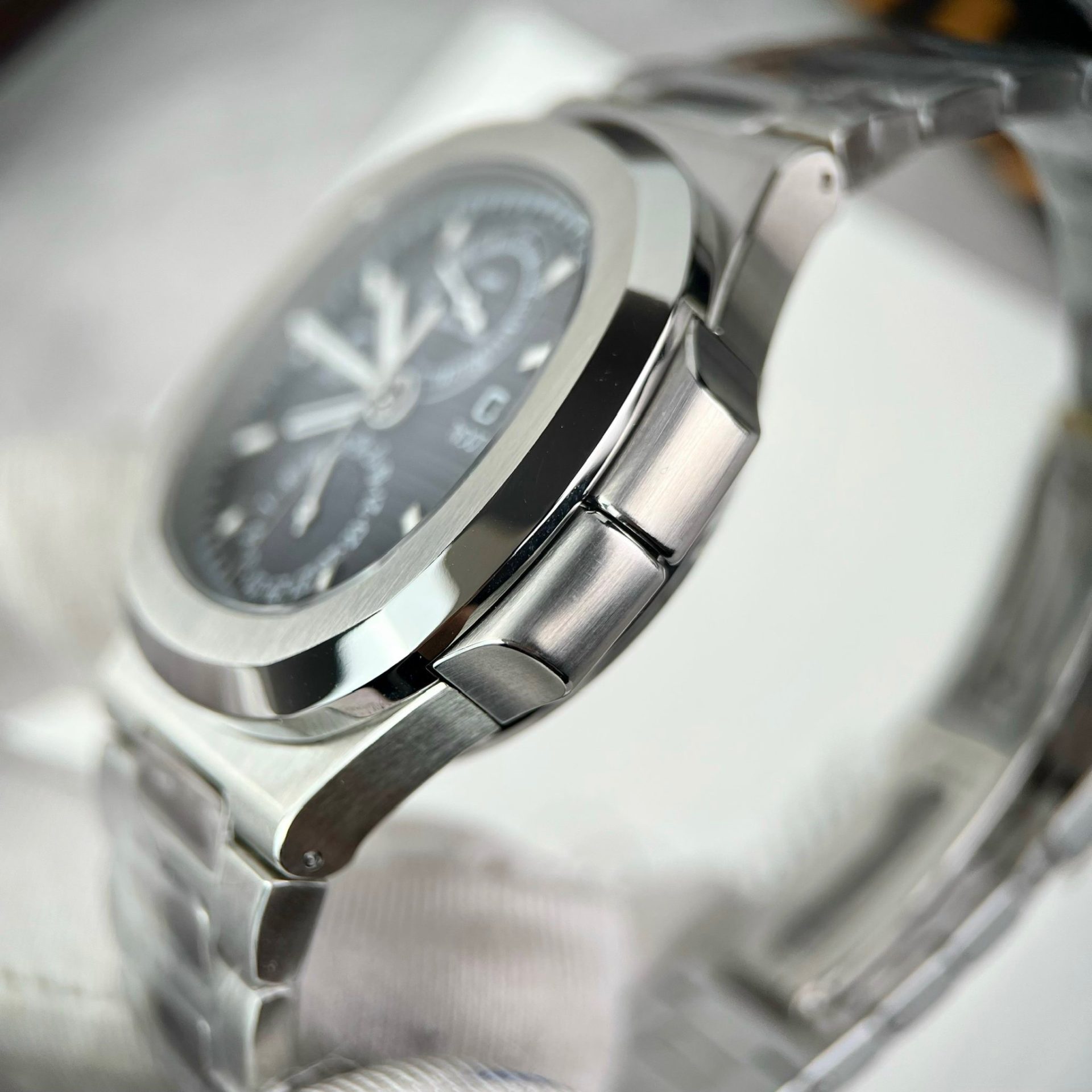 Patek Philippe Best Replica Watch Nautilus 5990 Metal Wire PPF 40.5mm - Top club