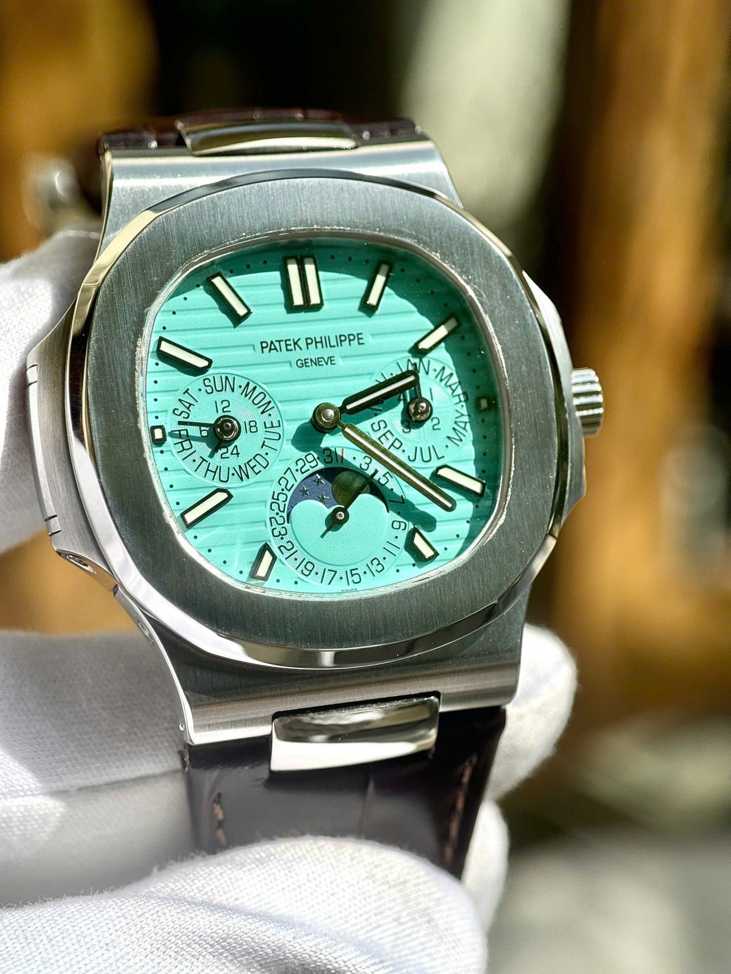 Patek Philippe High End Watch Replicas Nautilus 5740G Tiffany   Automatic Swiss Movement 40mm - Top club