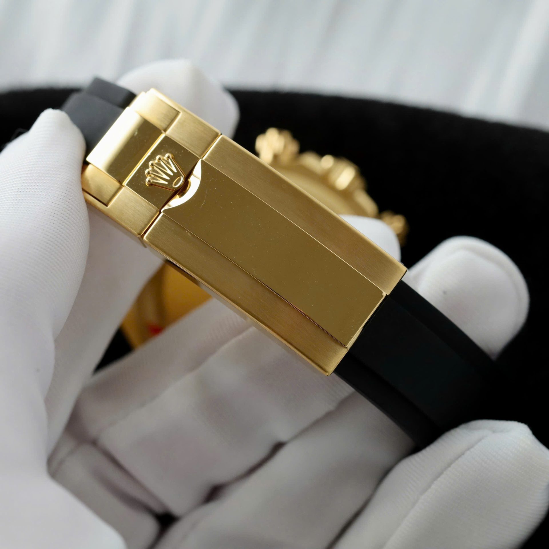 Rolex Daytona Replica Watch Custom 18K Gold Wrapped Movement Calibre 4131 40mm - Top club