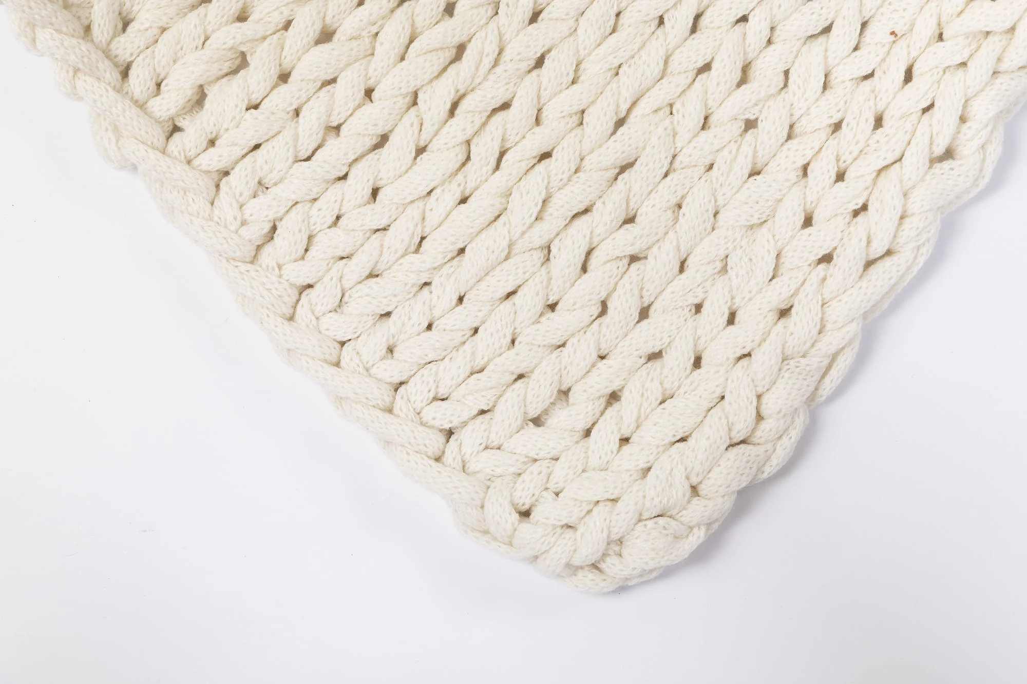 Silver One Super Chunky Knitted Throw Blanket, White, 50