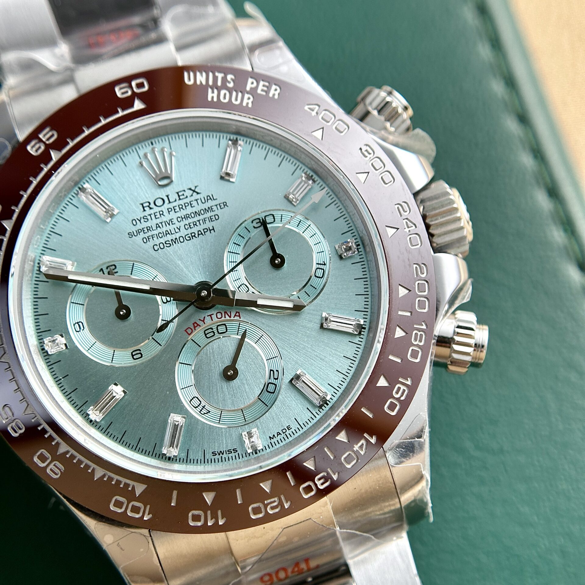 Rolex Cosmograph Daytona 116506 Replica Watch Refined Weight Oyster Strap Replica V2 40mm - Top club
