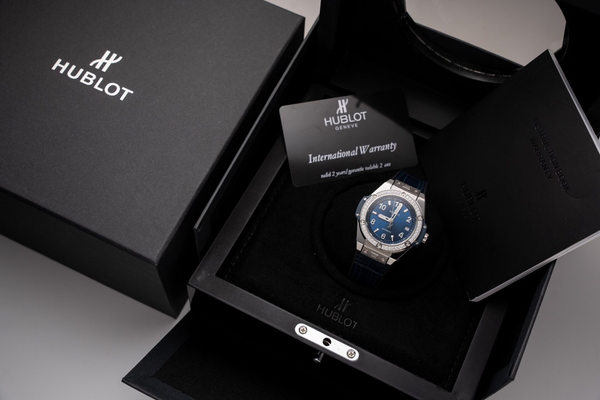 Hublot Big Bang One Click Fake Watch Blue Dial 39mm - Elite Watch Atelier