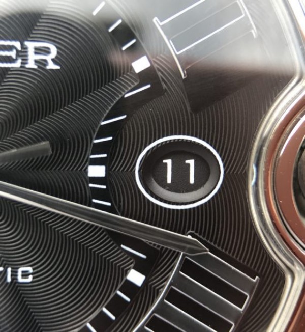 Replica Cartier V6 Ballon Bleu 42mm SS Black Textured Dial SS Bracelet A2892 - Top club
