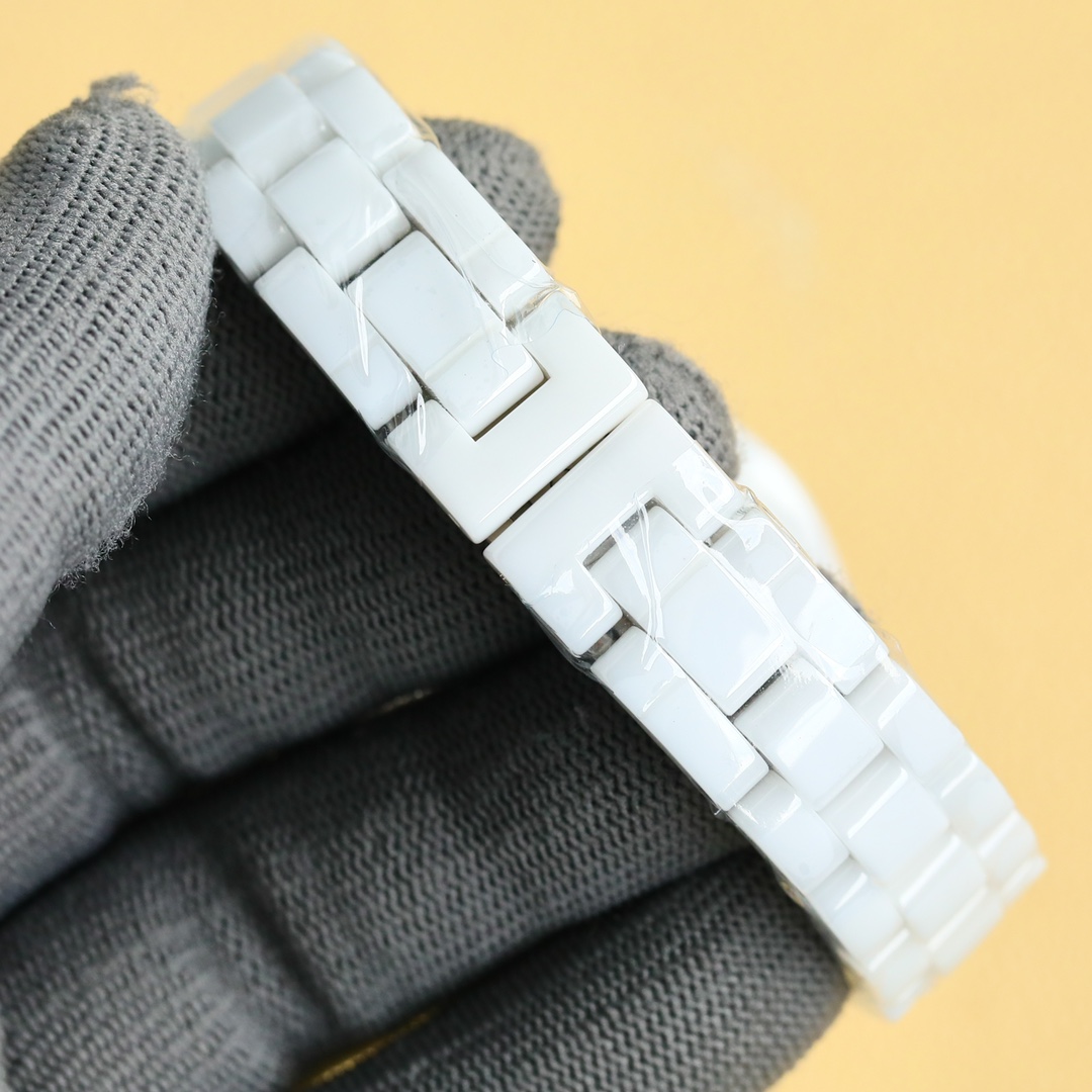 New Super Ceramic - Chanel J12 33mm watch! Goddess Welfare - White(1:1 replica) - Top club