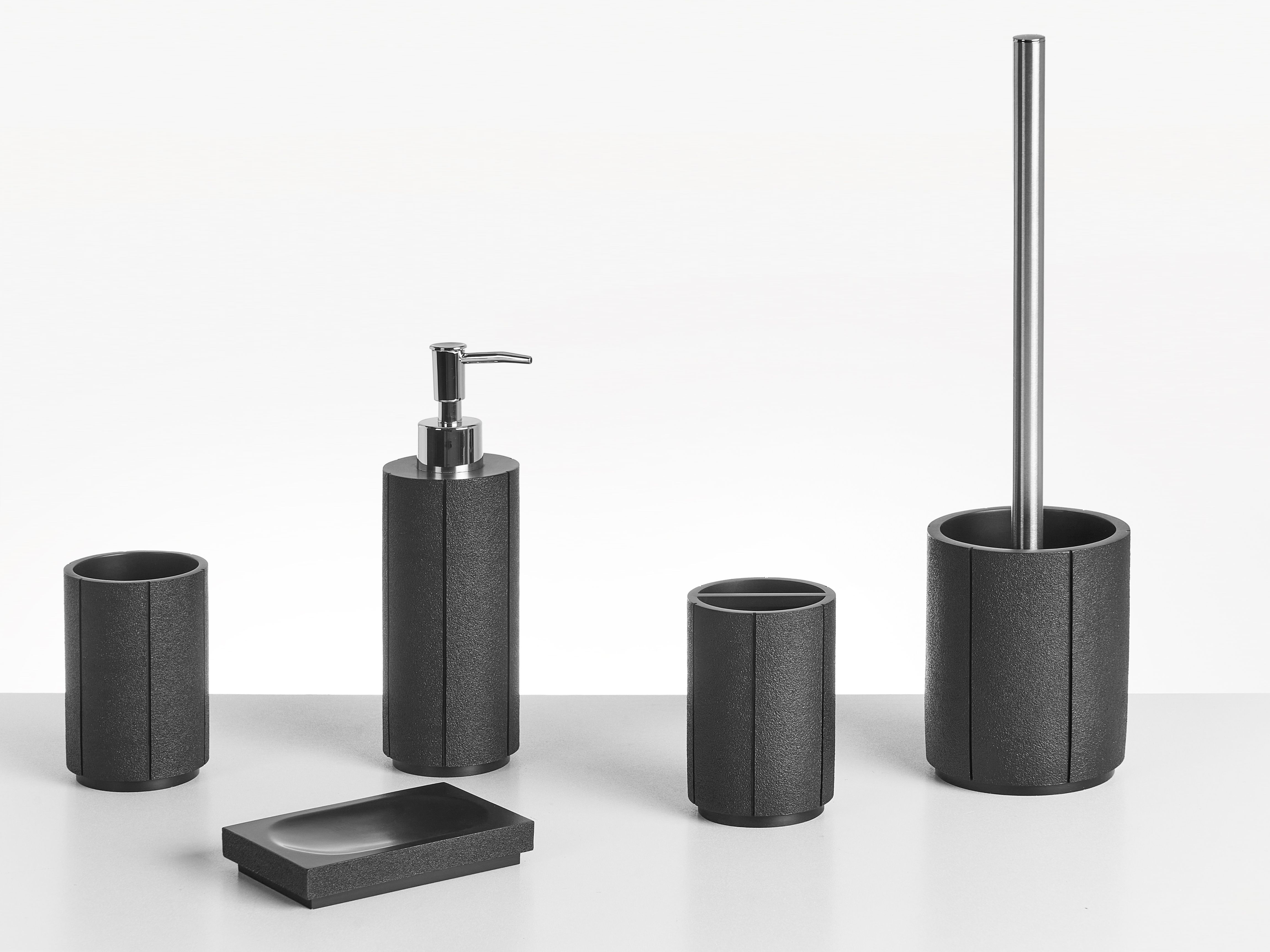5-Piece Bathroom Accessories Set HUALLAGA Black