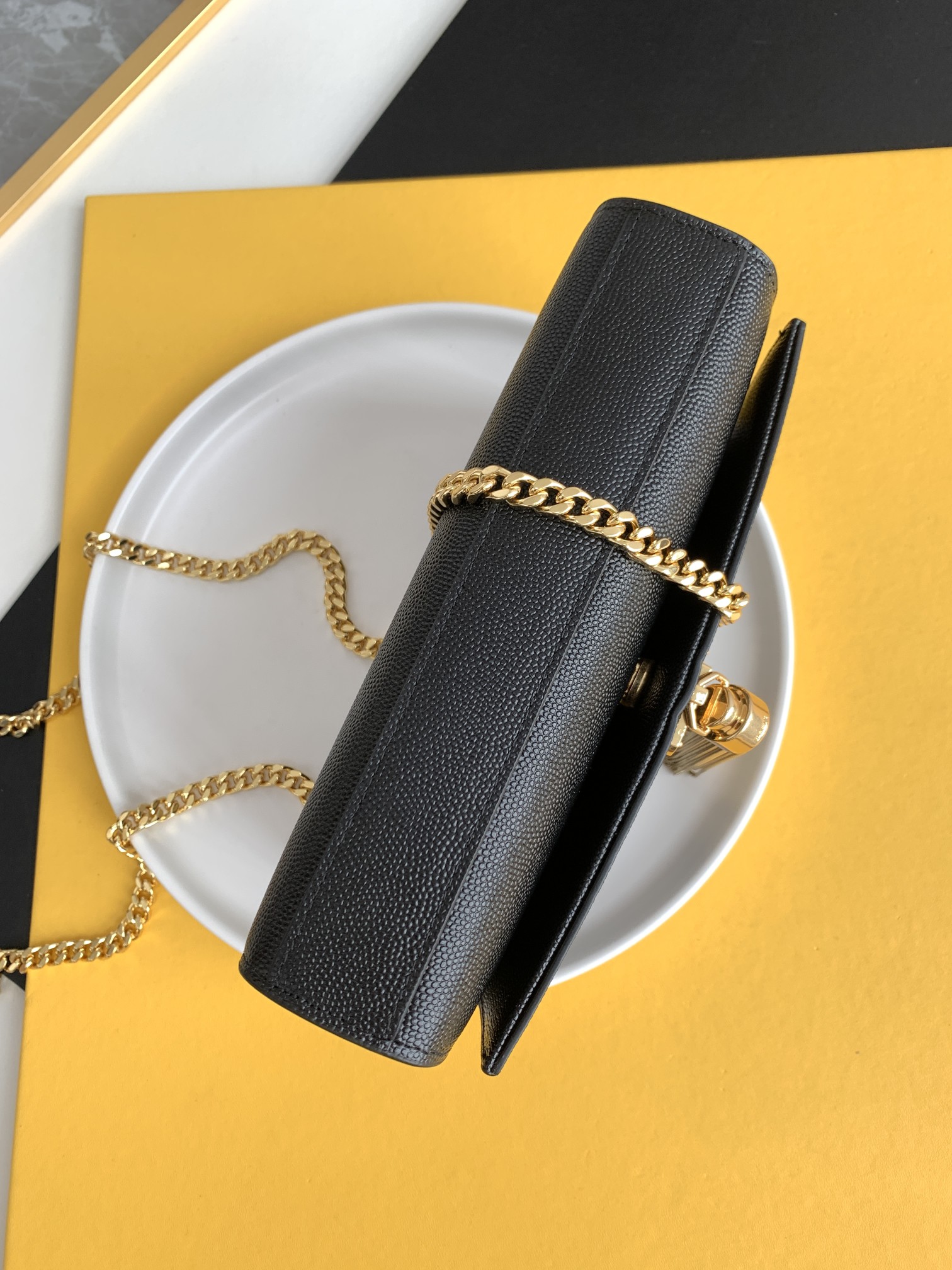 KATE SMALL CHAIN BAG WITH TASSEL IN CROCODILE-EMBOSSED SHINY LEATHER1:1High-quality replica