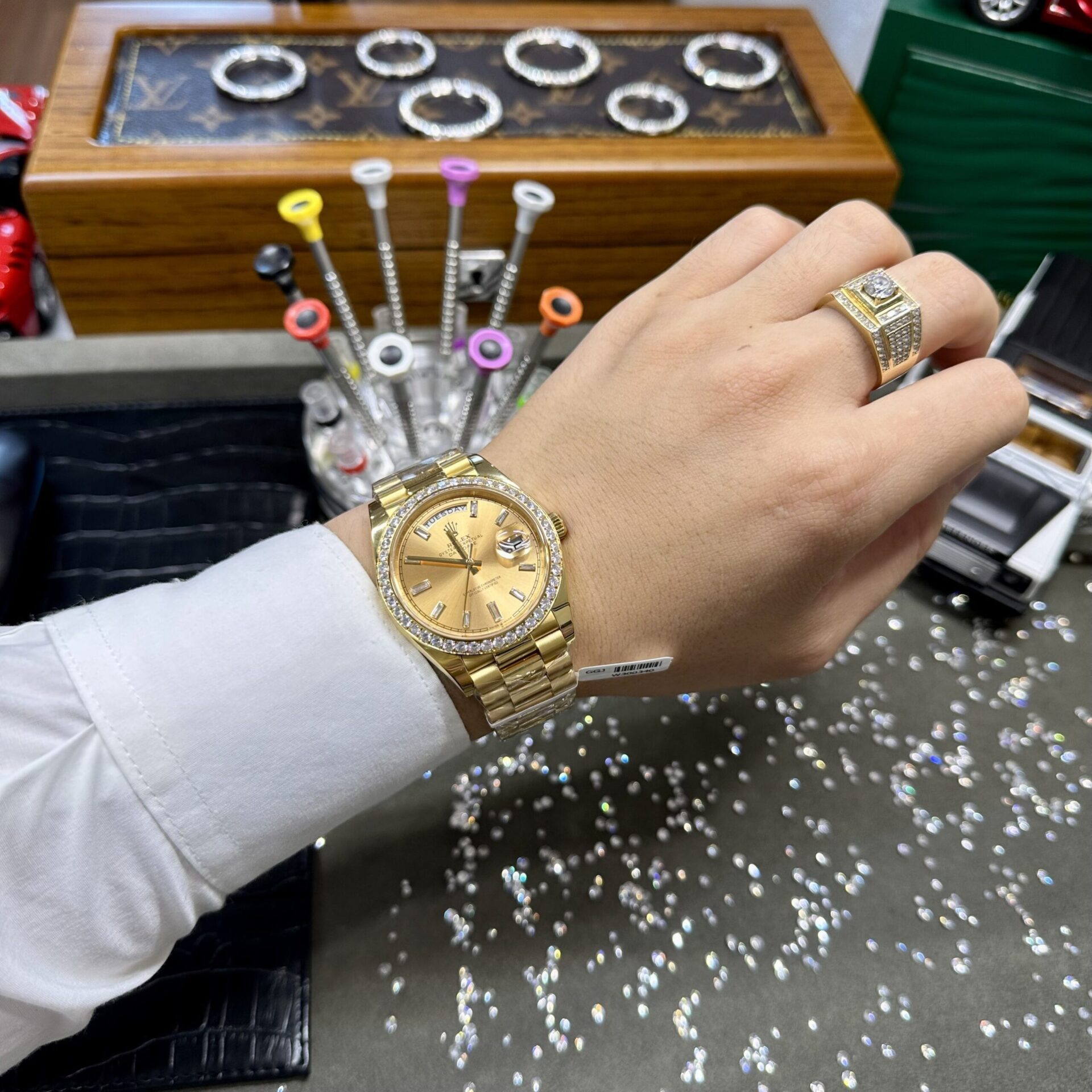 Rolex Day-Date Fake Watches Yellow Dial Moissanite Diamonds EW Factory 40mm - Top club