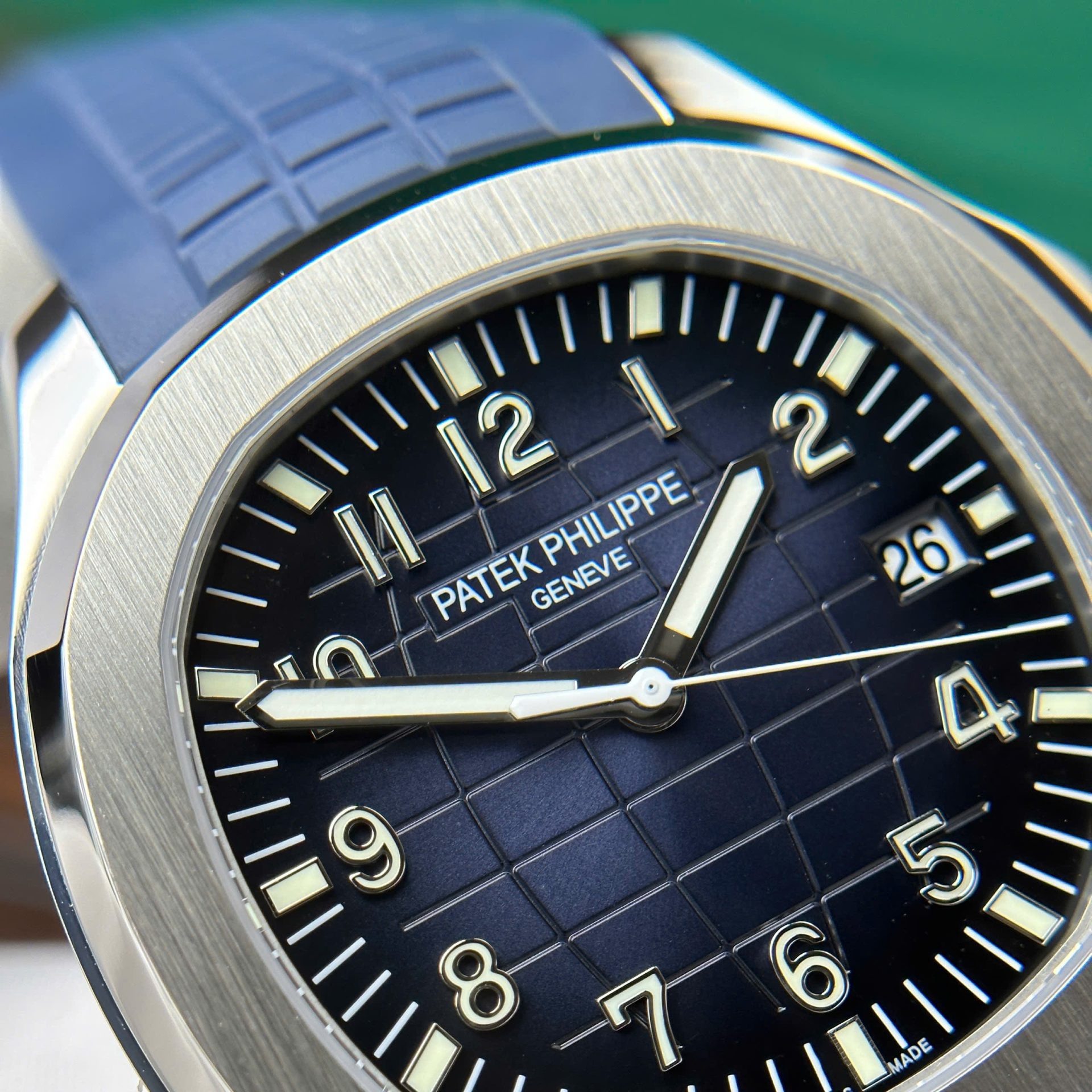 Patek Philippe Aquanaut 5168G Blue Dial Best Replica Watch Custom Like Auth 42.2mm - Top club