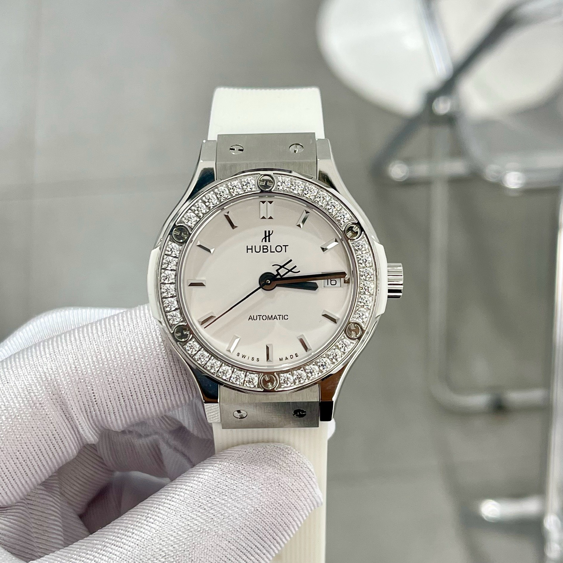 Hublot Classic Fusion White Rubber Strap Replica Watch Swiss Movement 38mm - Elite Watch Atelier